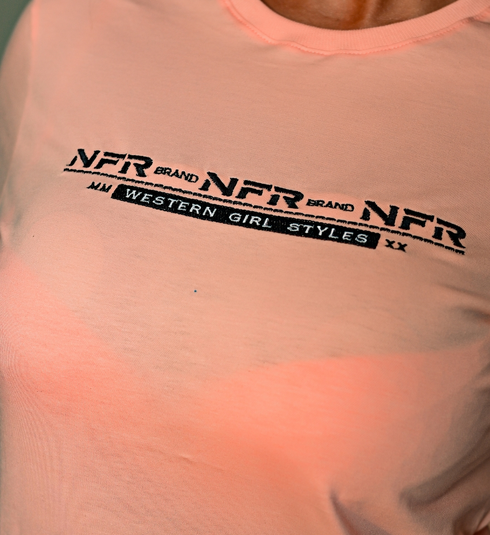 Camiseta Feminina Rosa Claro Bordada NFR