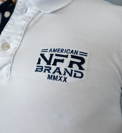 Camiseta Polo Masculina Branca Bordada – Linha Exclusiva NFR