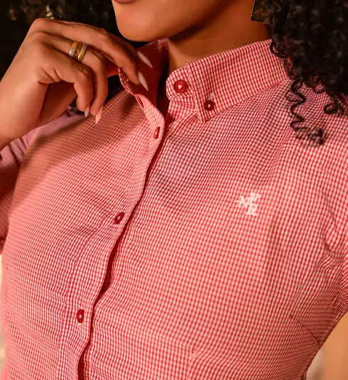 Camiseta Feminina Vermelha Xadrez NFR