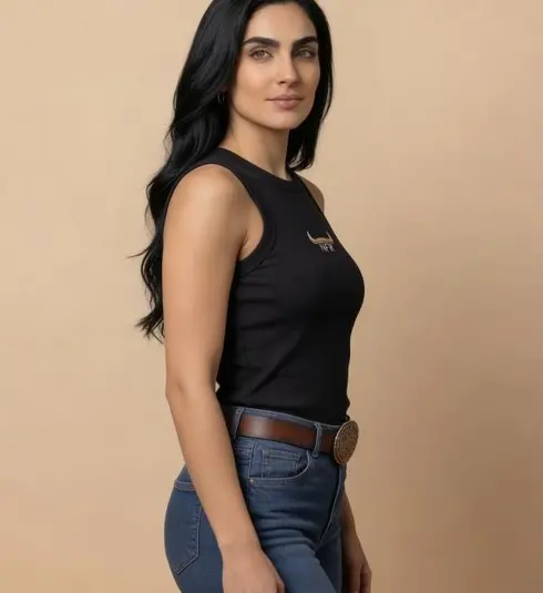 Regata Feminina NFR Canelada – Preta Bordado Dourado