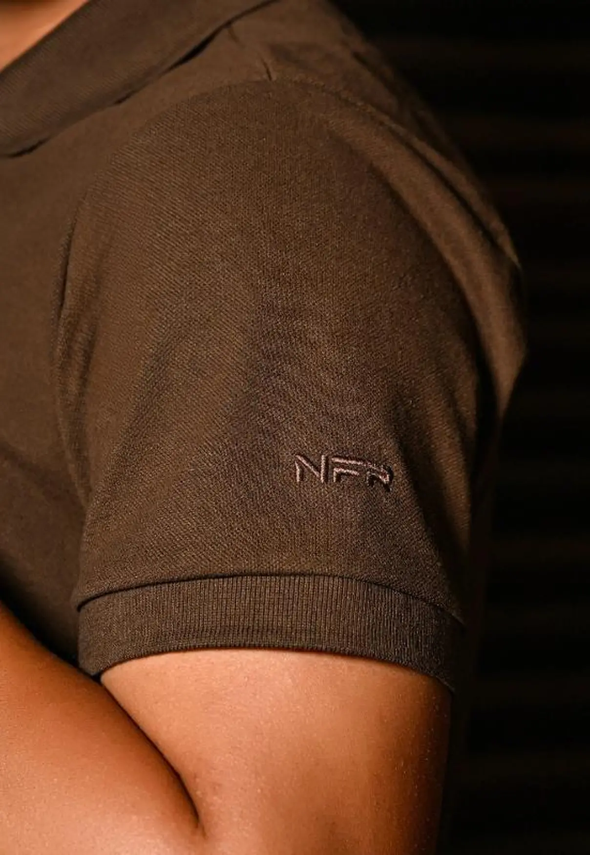 Polo Masculina NFR – Marrom
