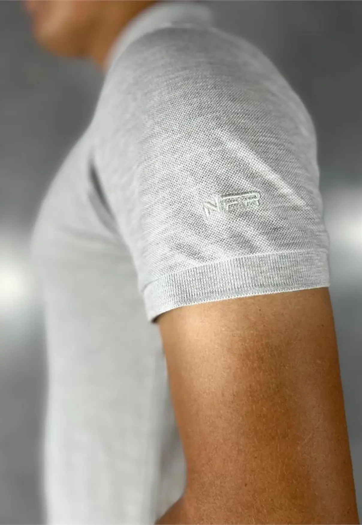 Polo Masculina NFR – Cinza Claro