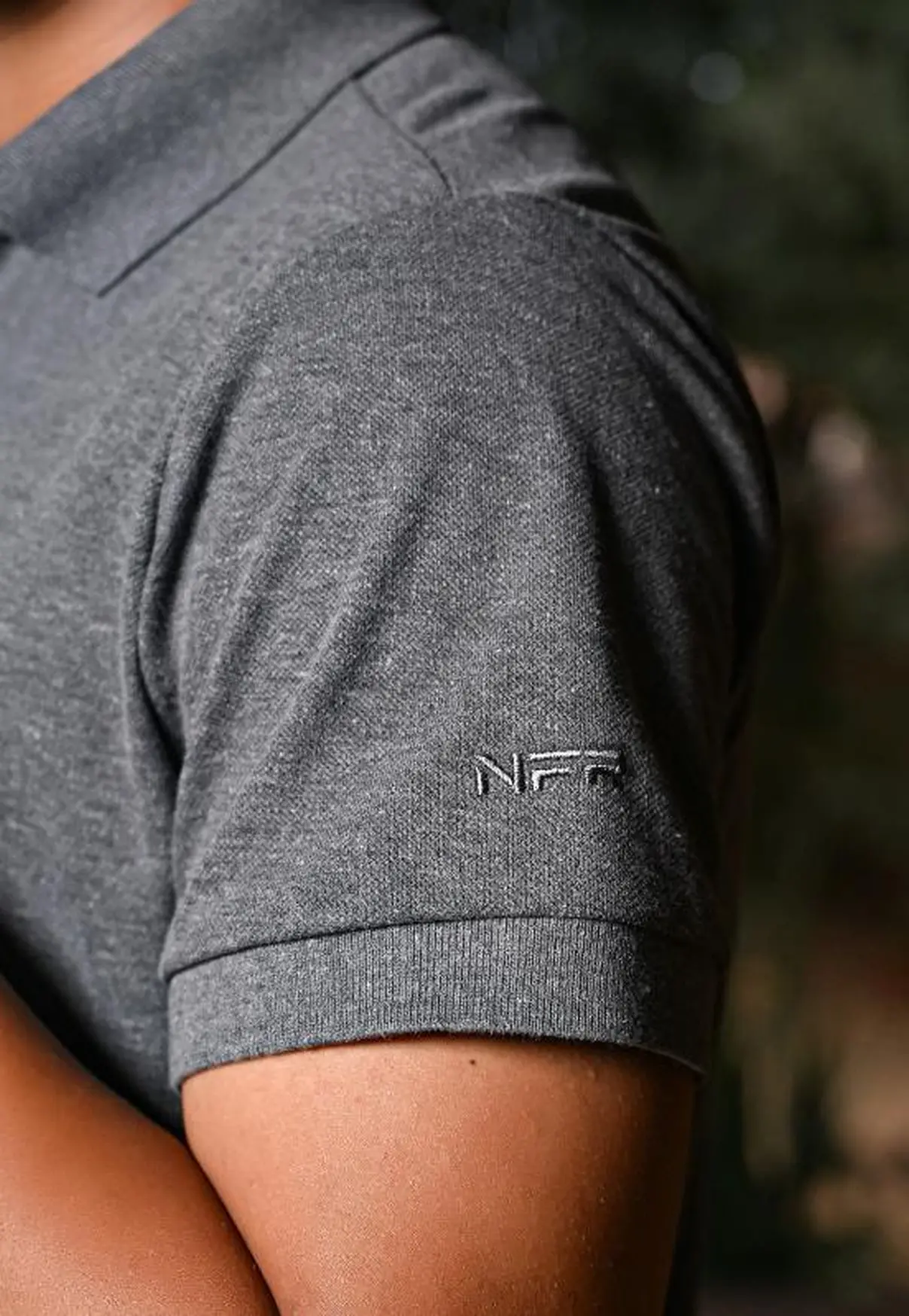 Polo Masculina NFR – Cinza Chumbo