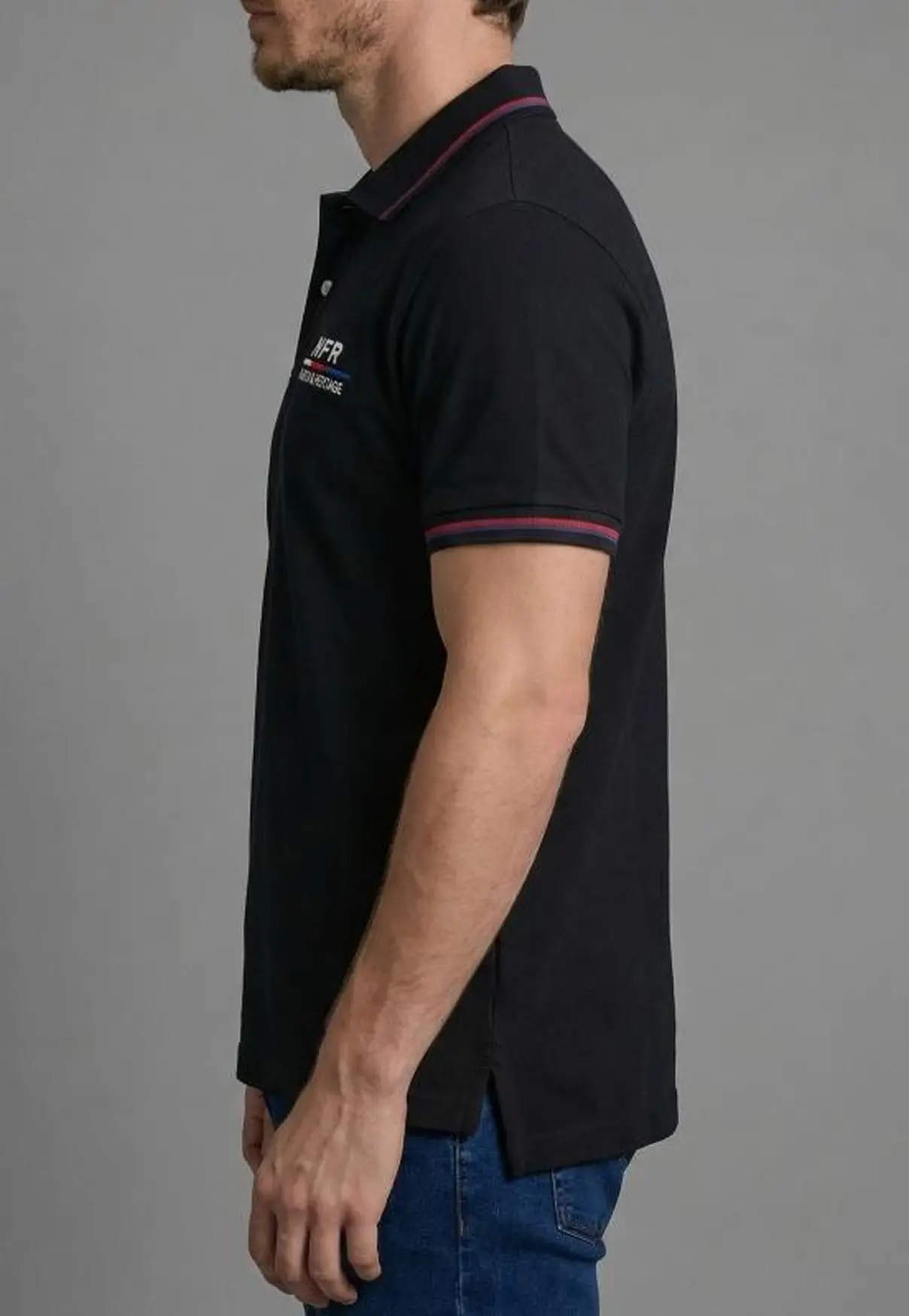 Polo Masculina NFR – Preto com Friso Tricolor