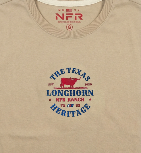 Cropped Feminino NFR – Longhorn Heritage Bege