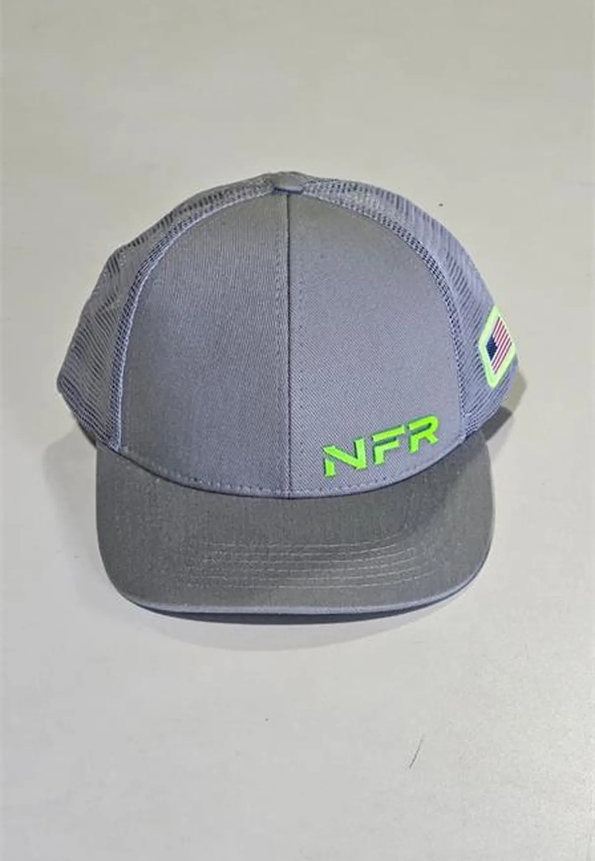 Boné Trucker NFR Grey Neon