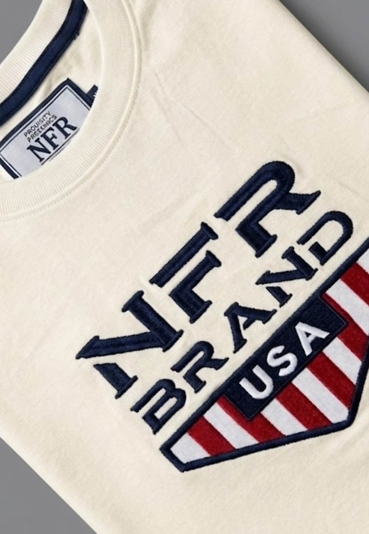 Camiseta NFR Brand USA Off White