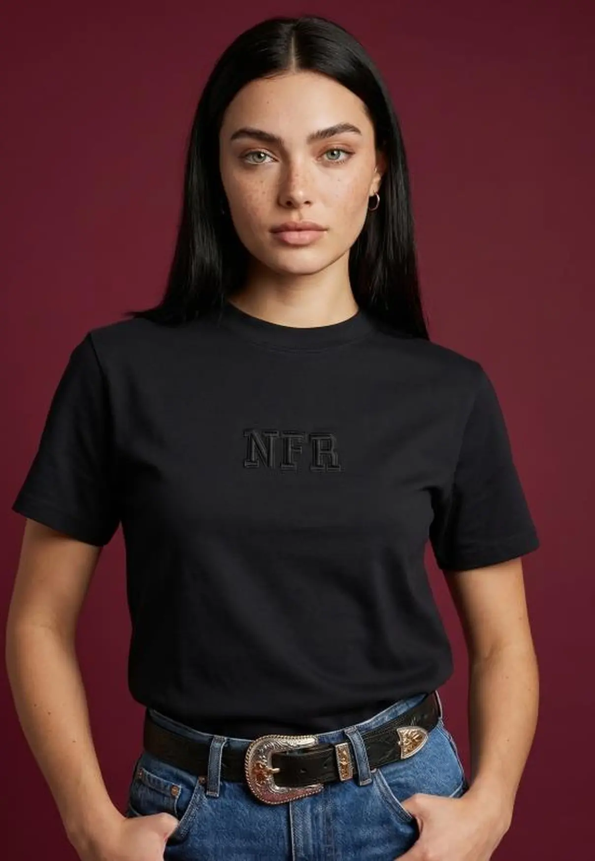 Camiseta Feminina NFR Minimal Black