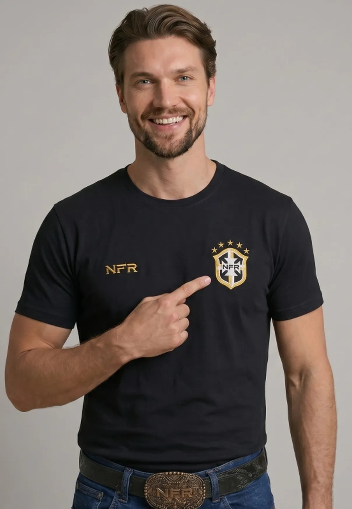 Camiseta NFR Brasil Premium – Preto com Bordado Dourado