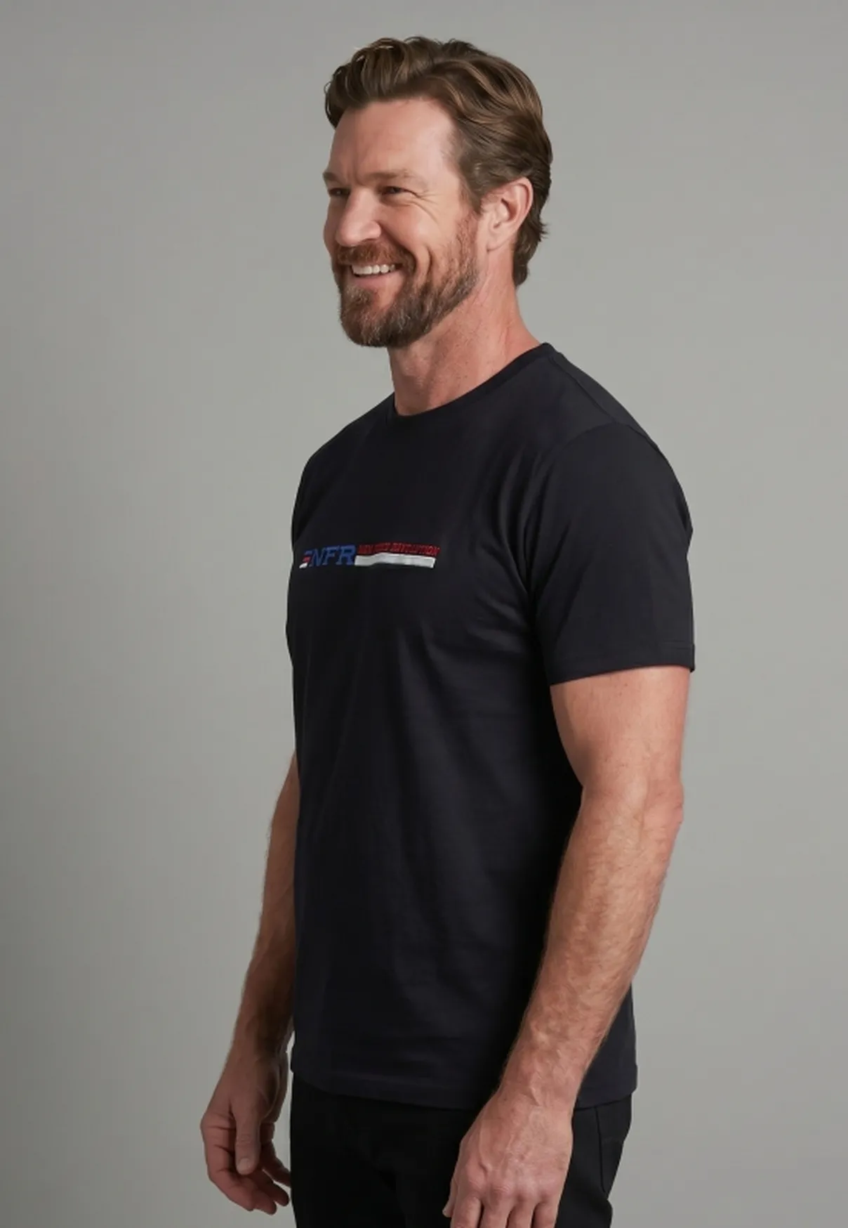 Camiseta Masculina NFR New Force Revolution Bordada – Preta