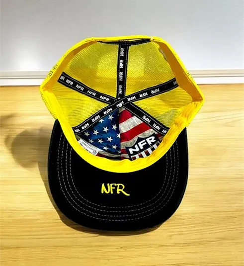 Boné Trucker NFR Texas Flag – Preto e Amarelo Neon