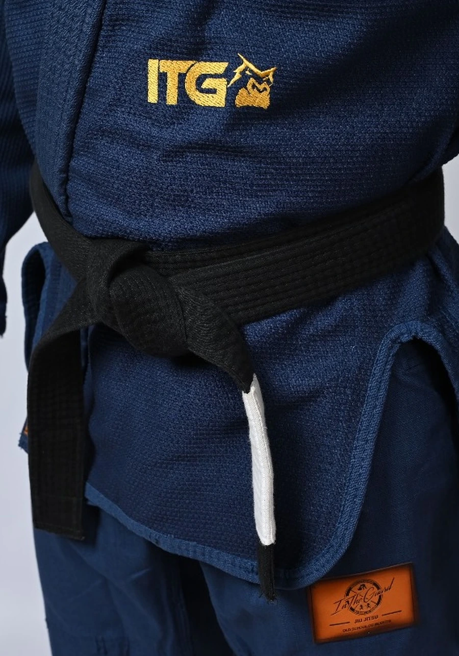 Kimono In The Guard Pro Marinho