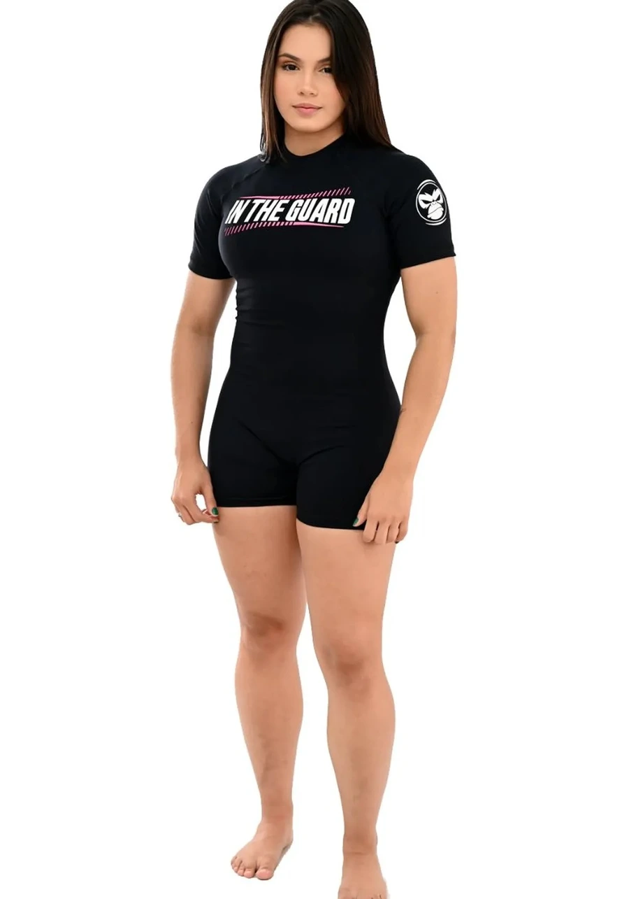 Macaquinho Feminino In The Guard