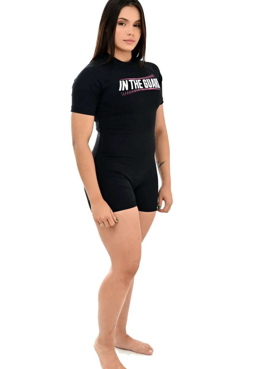 Macaquinho Feminino In The Guard