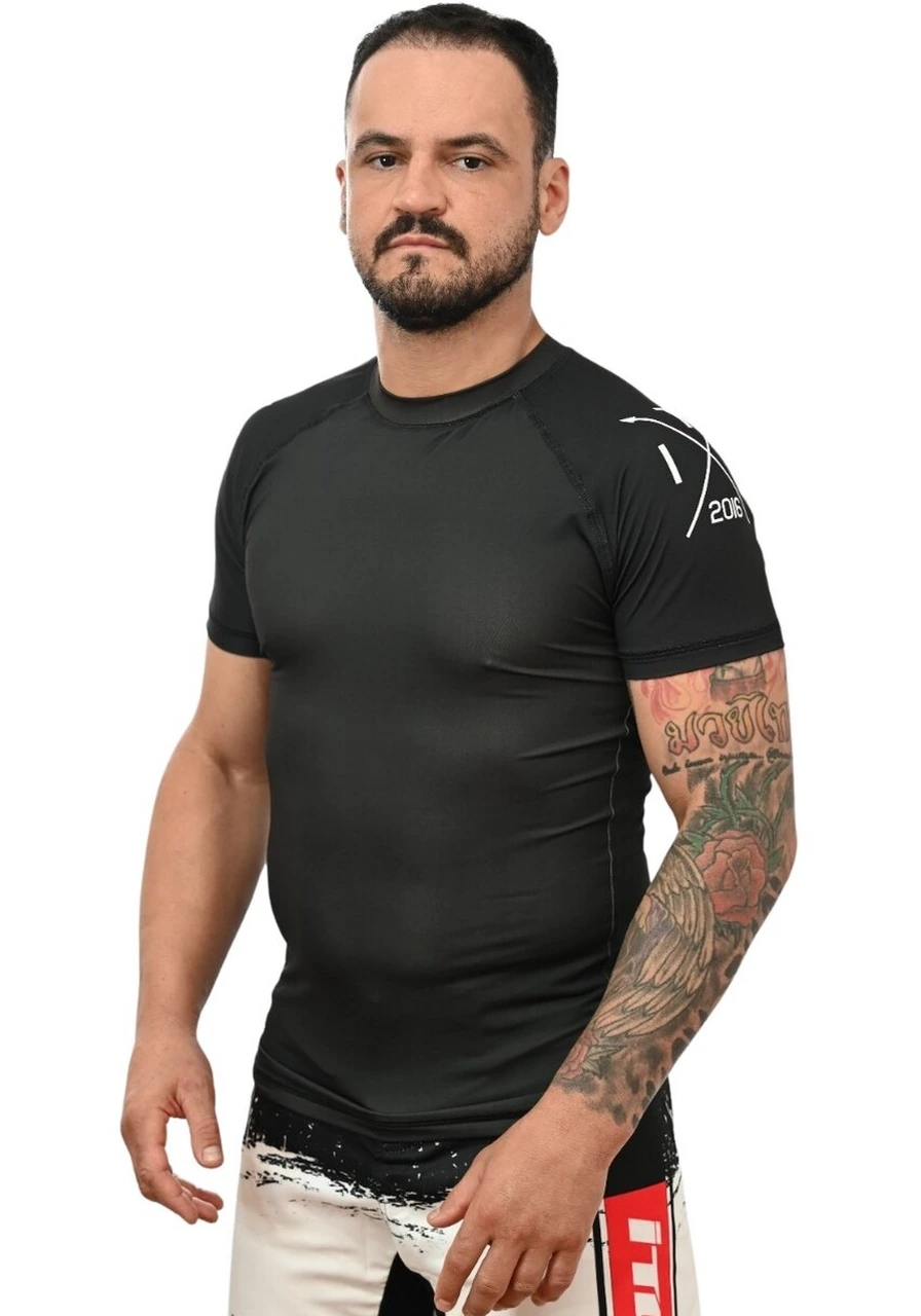 Rash Guard Masculina Confort Manga Curta