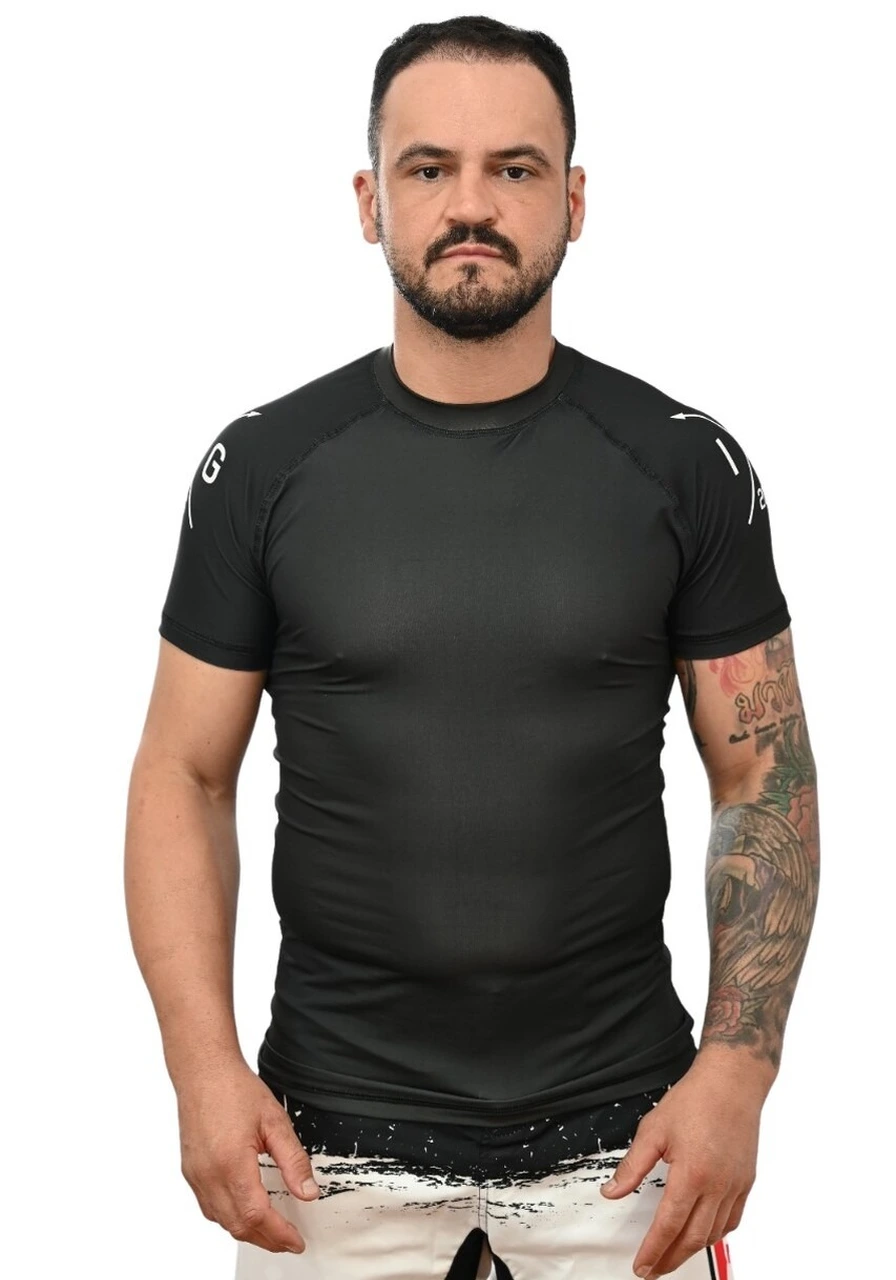 Rash Guard Masculina Confort Manga Curta