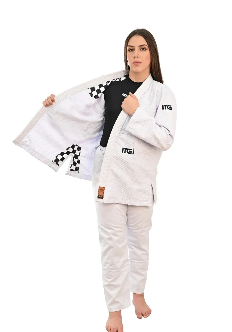 Kimono In The Guard Feminino Xadrez Branco