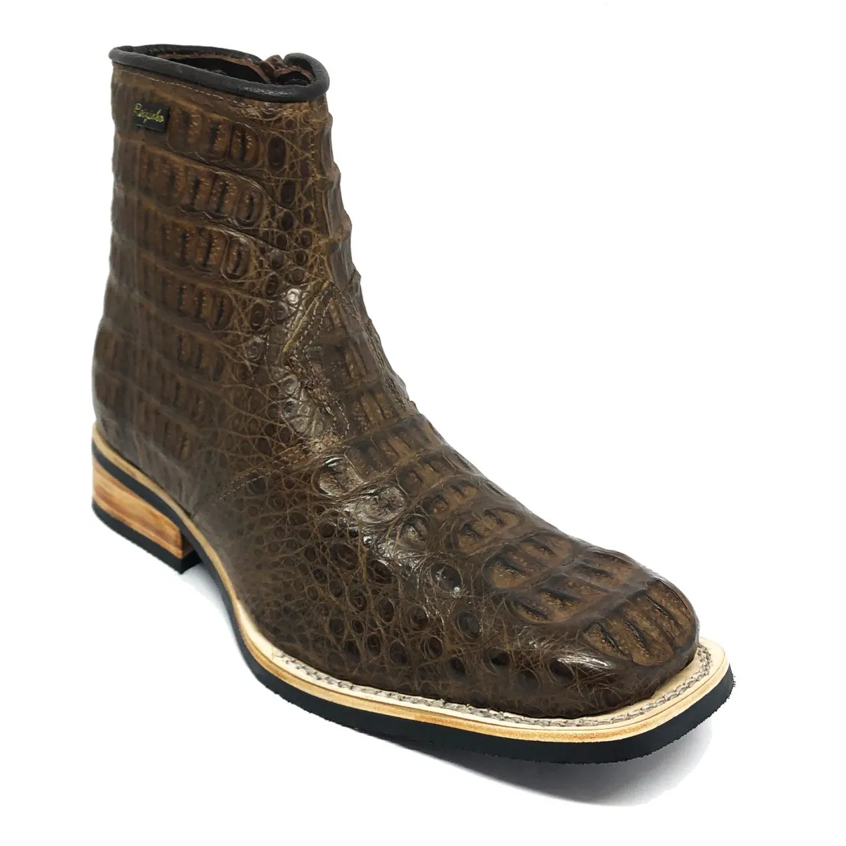 Bota De Couro De Jacaré Tabaco - Cano Curto, Bico Quadrado, Solado X-Flex Artesanal