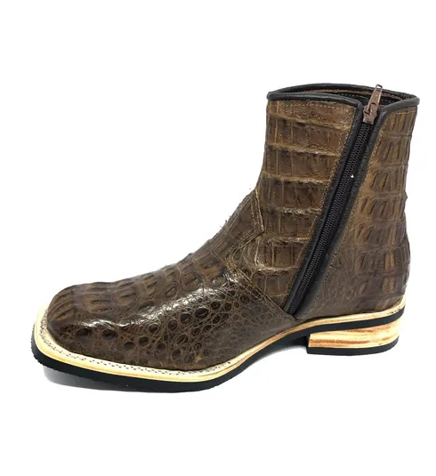 Bota De Couro De Jacaré Tabaco - Cano Curto, Bico Quadrado, Solado X-Flex Artesanal