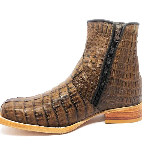 Bota Texana Reizinho Premium de Couro Legítimo de Jacaré Tabaco Rabo LIMITED EDITION - Cano Curto, Bico Quadrado - Solado de Couro Artesanal