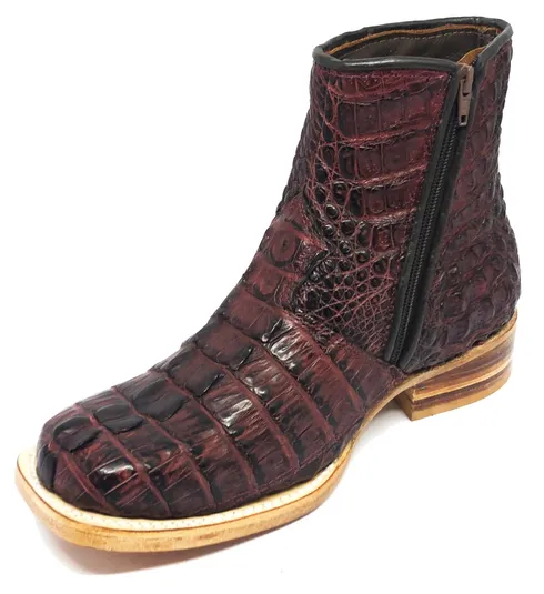 Bota Texana Reizinho Premium de Couro Legítimo de Jacaré Vinho Rabo LIMITED EDITION - Cano Curto Zíper, Bico Quadrado - Solado de Couro Artesanal | Reizinho Botas