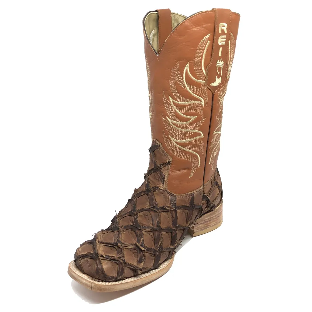 Bota Texana Reizinho Premium de Couro Legítimo de Pirarucu Dry Leaf LIMITED EDITION - Cano Alto, Bico Quadrado - Solado de Couro Artesanal