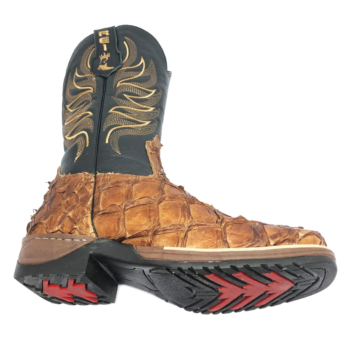 Bota Texana Reizinho Premium de Couro Legítimo de Pirarucu Dry Leaf LIMITED EDITION - Cano Alto, Bico Quadrado - Solado 