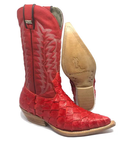 Bota Texana Reizinho Premium de Couro Legítimo de Pirarucu Red LIMITED EDITION - Cano Alto, Bico Fino - Solado de Couro Artesanal
