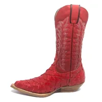 Bota Texana Reizinho Premium de Couro Legítimo de Pirarucu Red LIMITED EDITION - Cano Alto, Bico Fino - Solado de Couro  - imagem 2