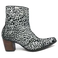 BOTA Western FEMININA DE COURO BOVINO IMITAÇÃO DE ONÇA PRATA - CANO CURTO, BICO FINO - imagem 1