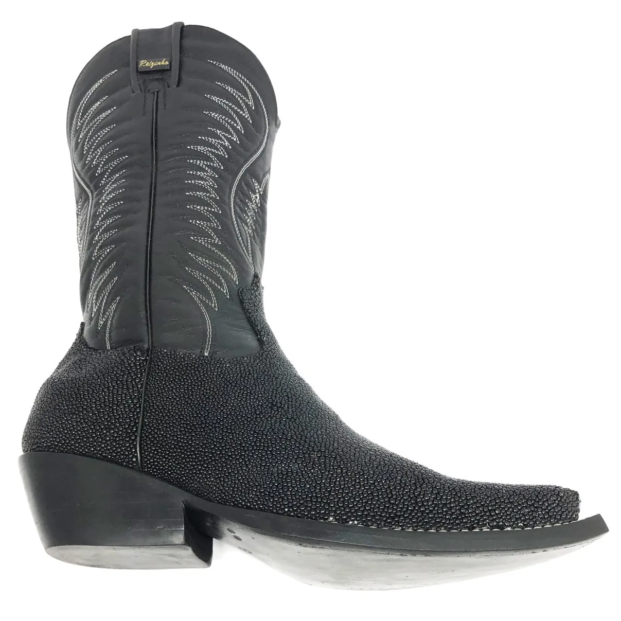 BOTA DE ARRAIA PRETA - CANO ALTO, BICO FINO, SOLADO DE COURO ARTESANAL