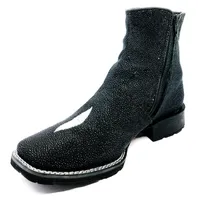 Bota de Arraia Preta - Cano Curto, Bico Quadrado, Solado Flex Comfort - imagem 2