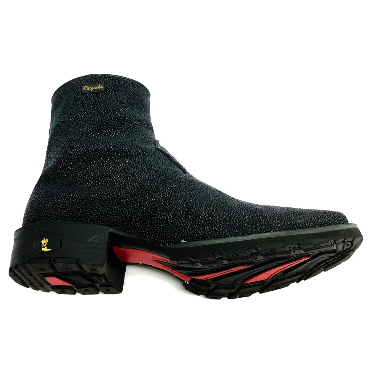 Bota de Arraia Preta - Cano Curto, Bico Quadrado, Solado Flex Comfort