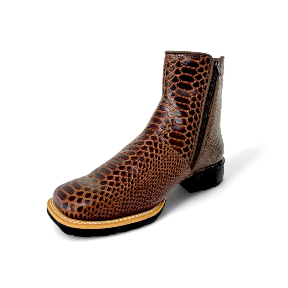 Bota Texana De Couro Bovino Imitação de Cobra Marrom - Cano Curto Zíper, Bico Quadrado - Solado Flex Comfort | Reizinho