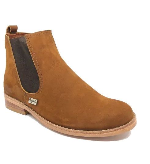 BOTA CASUAL DE COURO BOVINO BUFALADA CARAMELO - CANO CURTO, BICO REDONDO, ​SOLADO DE COURO ARTESANAL