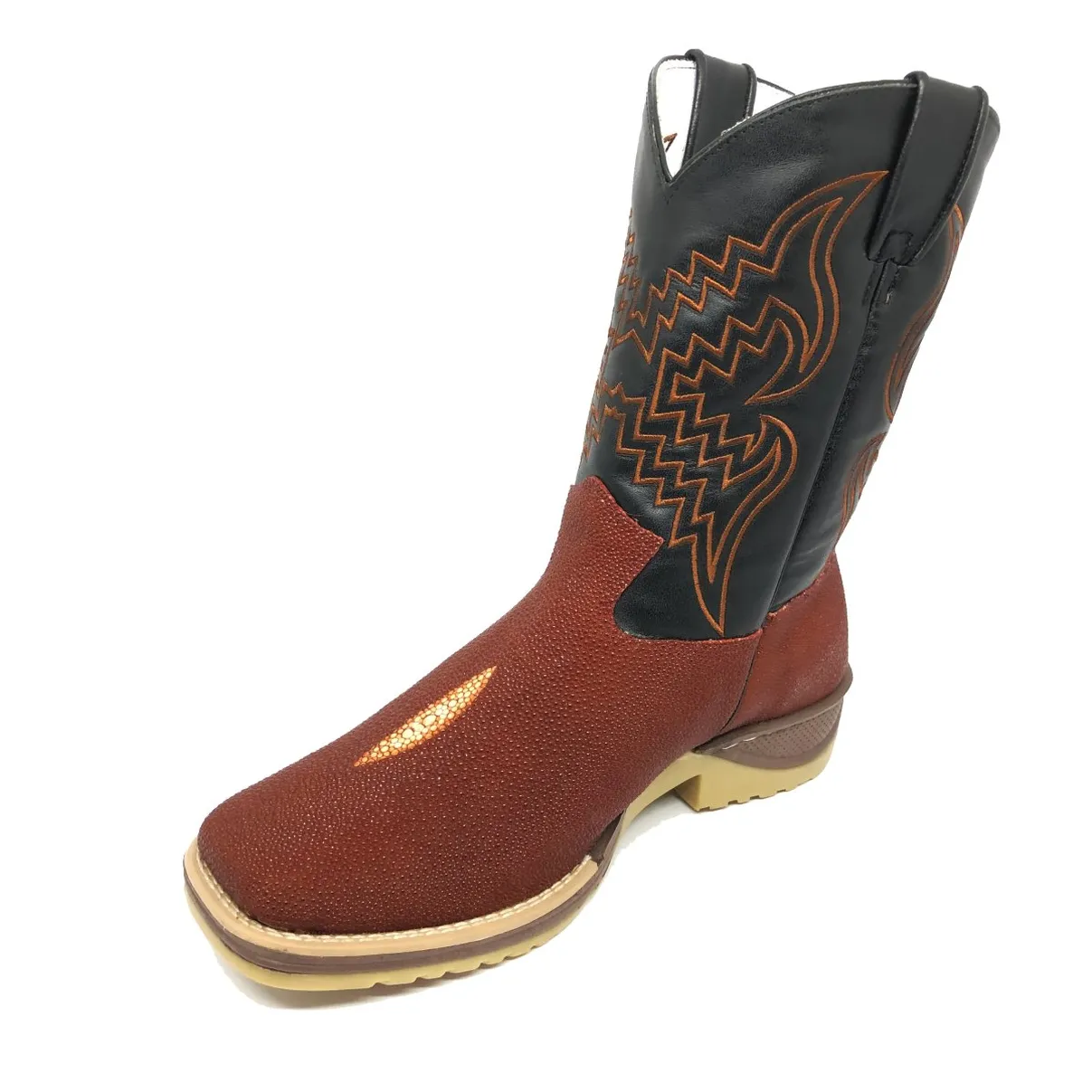 Bota de Arraia Evok - Cano Médio, Bico Quadrado, Solado JUMP