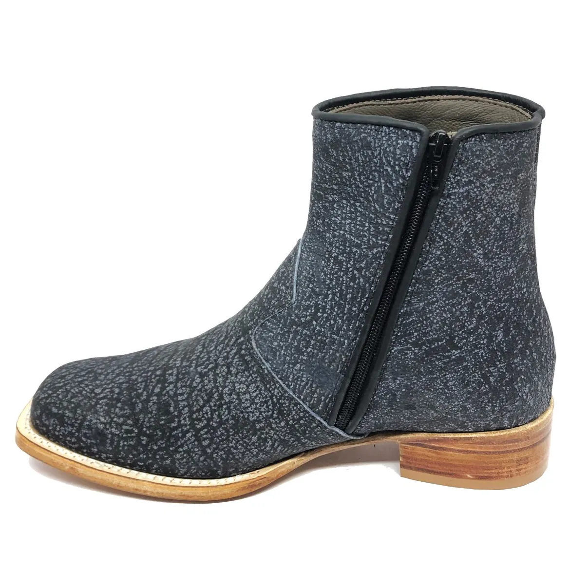 Bota Texana Reizinho Premium de Couro Legítimo de Búfalo Africano Stone - Cano Curto Zíper, Bico Quadrado - Solado de Co