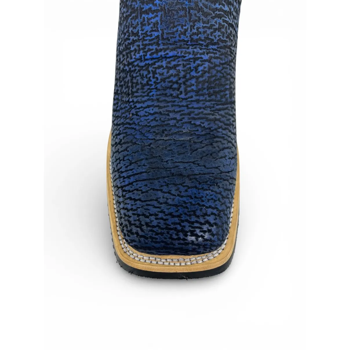 Bota Texana Reizinho Premium de Couro Legítimo de Tubarão Deep Blue - Cano Alto, Bico Quadrado - Solado X-Flex Artesanal | Reizinho Botas