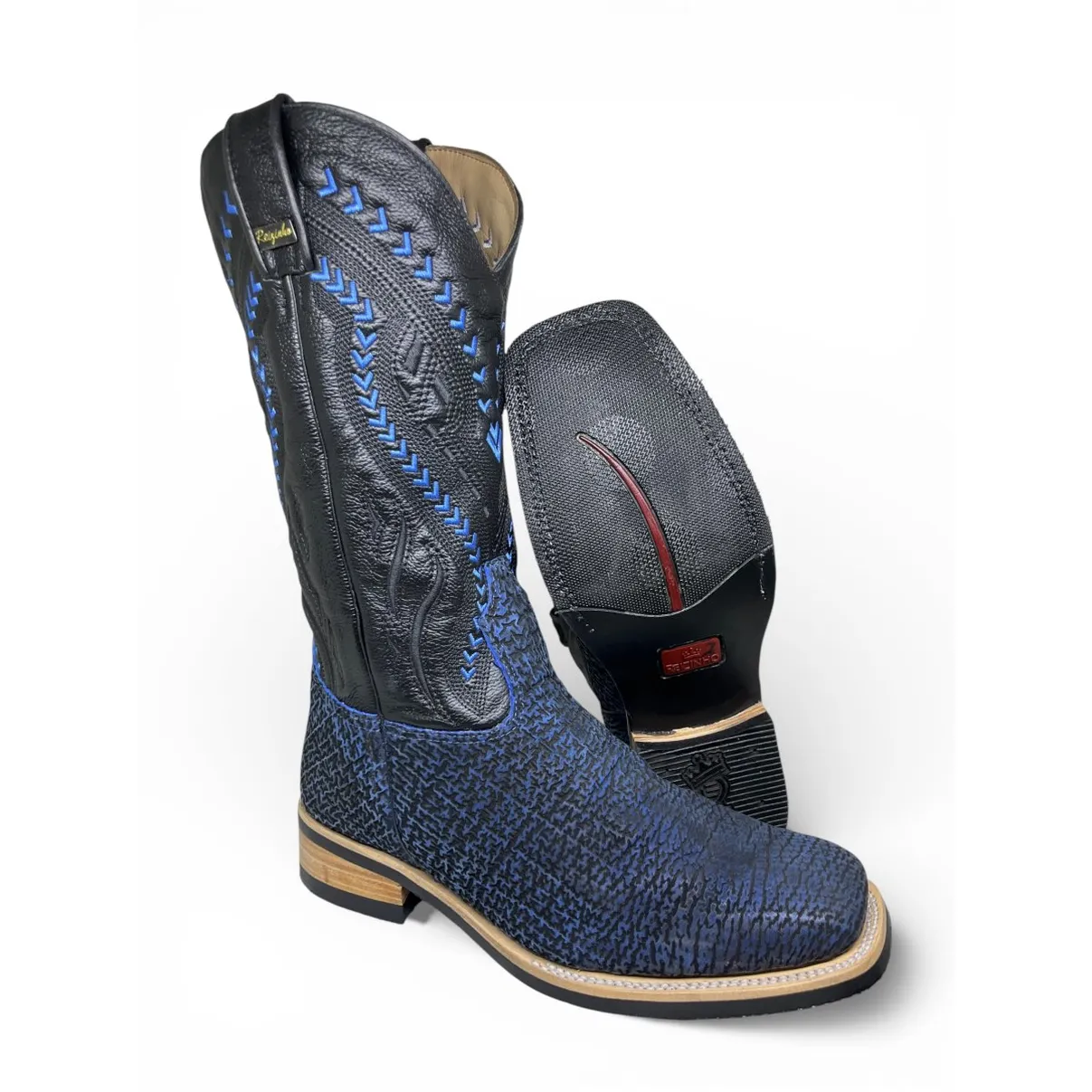 Bota Texana Reizinho Premium de Couro Legítimo de Tubarão Deep Blue - Cano Alto, Bico Quadrado - Solado X-Flex Artesanal | Reizinho Botas