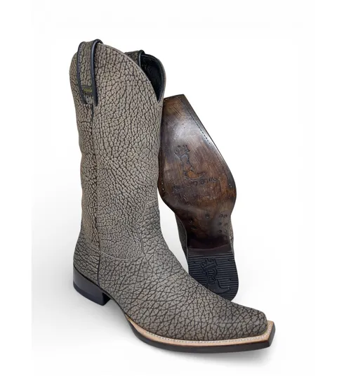 Bota Texana Reizinho Premium Inteira de Couro Legítimo de Bisão Cinza Stone - Cano Alto, Bico Fino Quadradinho - Solado de Couro Artesanal