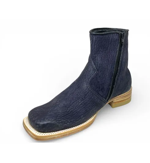 Bota Texana Reizinho Premium de Couro Legítimo de Lobo Marinho Preto Fosco - Cano Curto Zíper, Bico Quadrado - Solado de Couro Artesanal Injetado | Reizinho Botas