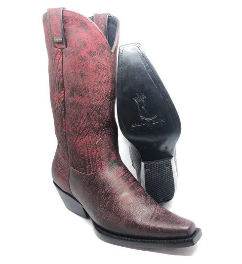 Bota Texana Reizinho Premium Inteira de Couro Legítimo de Búfalo Africano BloodWine - Cano Alto, Bico Fino Quadradinho