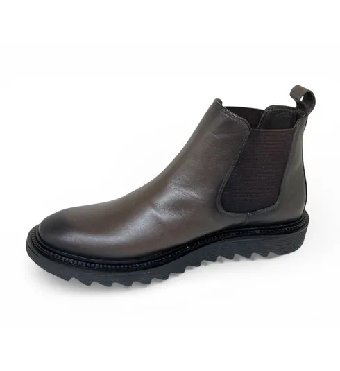 Bota Casual Grécia de Couro Bovino Marrom Café - Cano Curto Elástico, Bico Redondo | Reizinho Botas