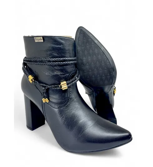 Bota Texana Feminina de Couro Bovino Preta - Cano Curto Zíper e Corrente, Bico Fino | Reizinho Botas