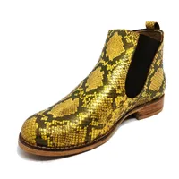 Bota Casual de Couro Bovino Imitação de Cobra Yellow - Cano Curto, Bico Redondo, SOLADO DE COURO ARTESANAL - imagem 2
