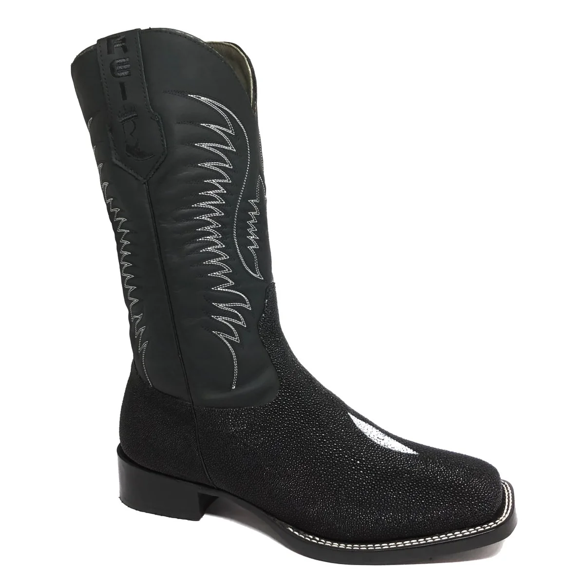 Bota Reizinho Premium Couro De Arraia Preta Limited Edition - Cano Alto, Bico Quadrado, Solado De Couro Artesanal