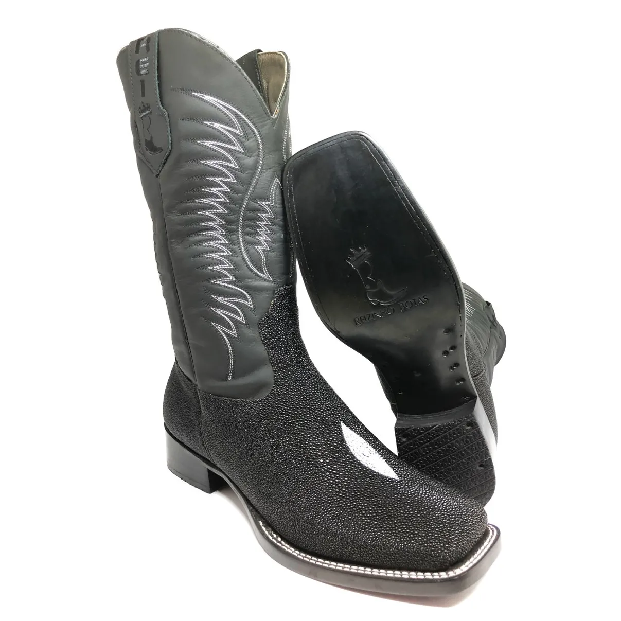 Bota Reizinho Premium Couro De Arraia Preta Limited Edition - Cano Alto, Bico Quadrado, Solado De Couro Artesanal