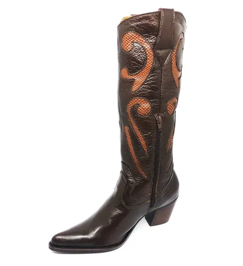 Bota Feminina De Couro Bovino Marrom - Cano Alto, Bico Fino