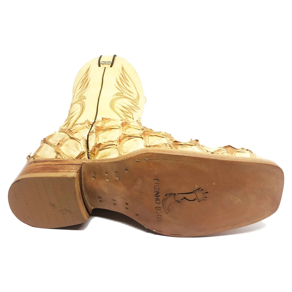 Bota Reizinho Premium Couro De Pirarucu Dry Cream Limited Edition - Cano Alto, Bico Quadrado Solado Couro Artesanal