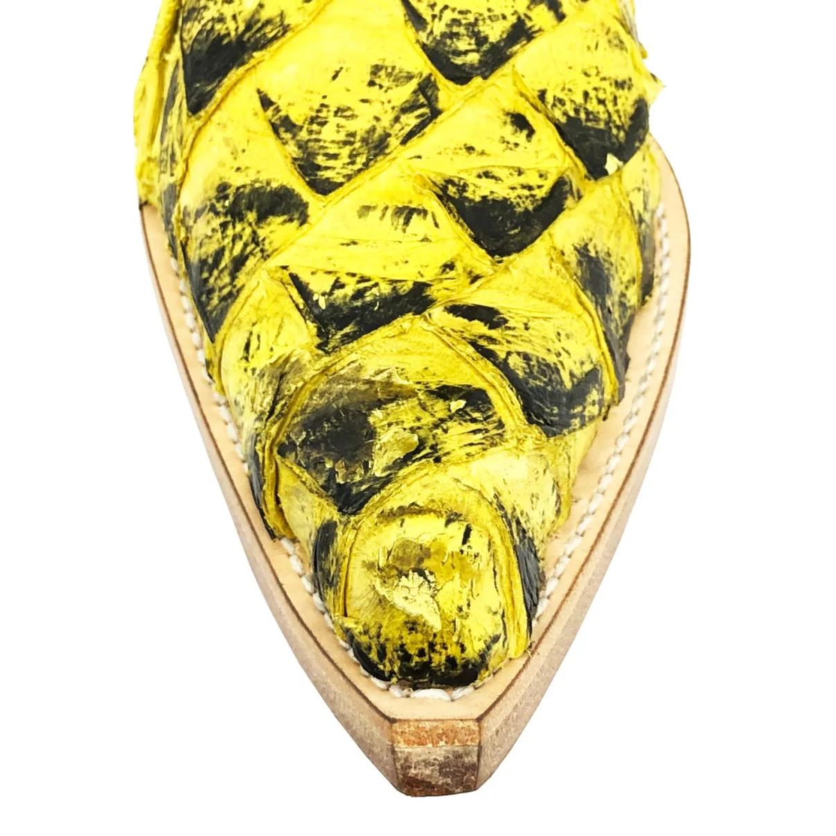 Bota Reizinho Premium Couro De Pirarucu Black Yellow Limited Edition - Cano Curto, Bico Fino, Solado De Couro Artesanal